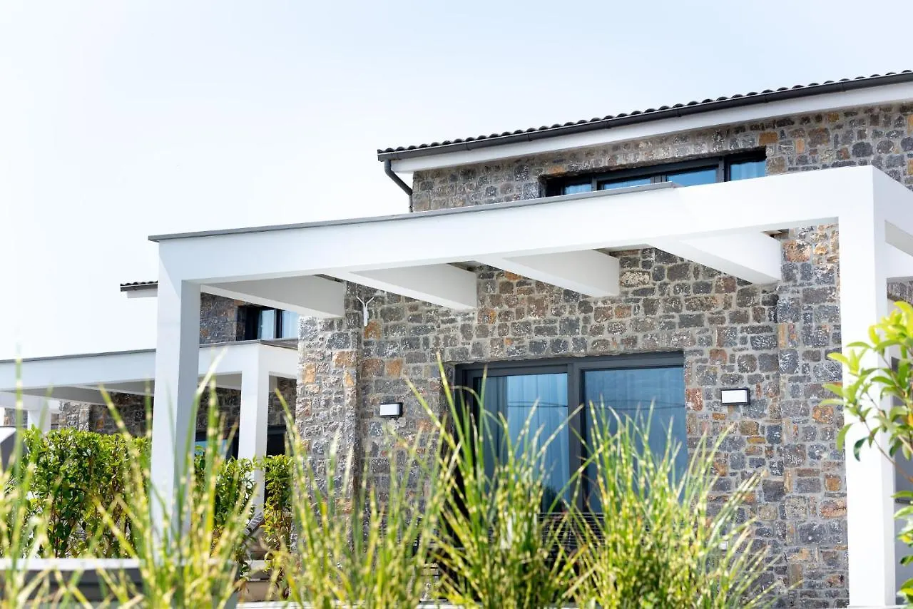Terra Olivia Luxury Villas And Suites Paliouri Greece